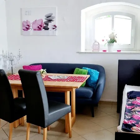 Schmiti Apartment *